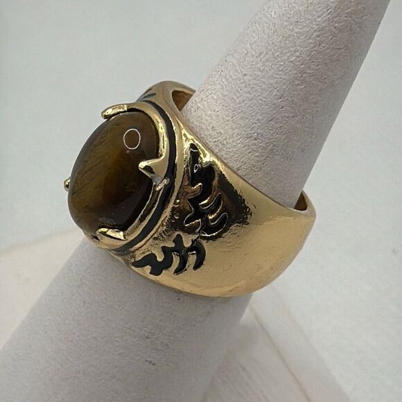 Brand New!! Size 7 24K gold plated ring with natural tiger eye stone with etched - Picture 2 of 4